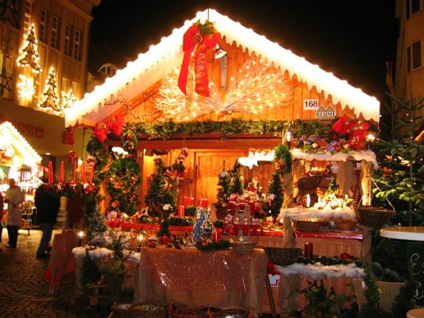 Weihnachtsmarkt-Рождественский базар