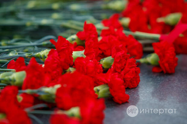 «Әнисенең эченә аягы белән тибә». Үсмер улы кыйнаган хатын үлгән