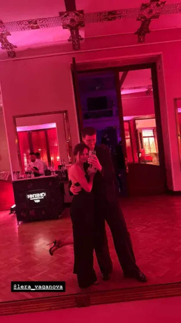 Саша и Лера Мурашкины