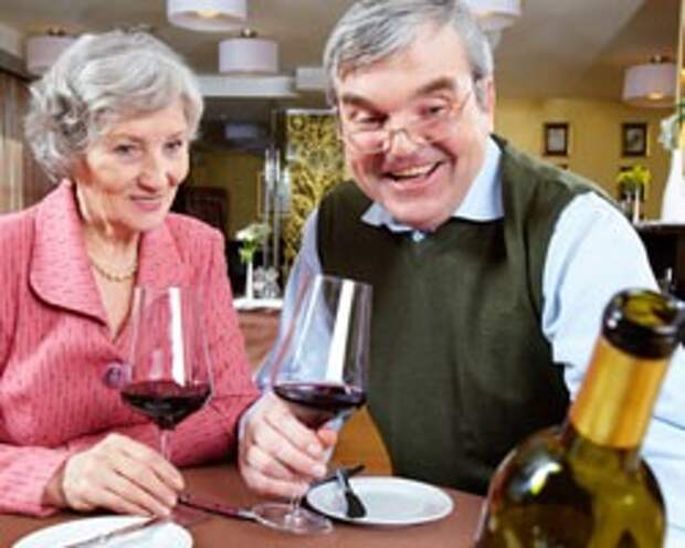 Ученые: Секрет счастливого брака кроется в алкоголе
