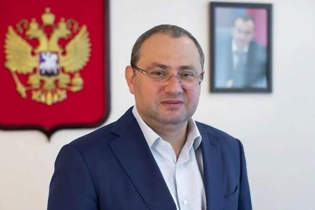 РИА Новости: приставы арестовали активы главы минздрава Кубани Филиппова