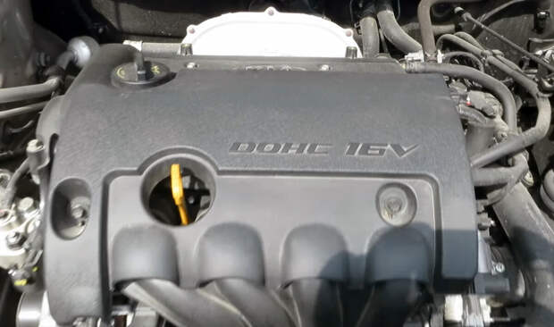 Надпись DOHC на двигателе: что она означает?