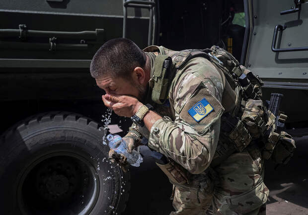 Украинская армия: инструкции, как не попасть в плен или прямая наводка?