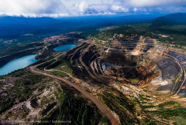 Карьер в городе Бакал.