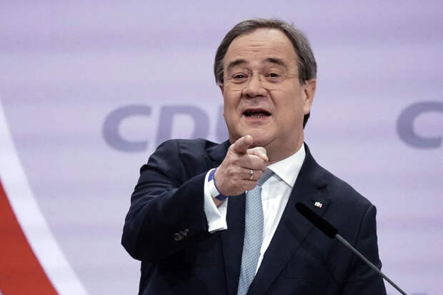 Депутат бундестага Лашет допустил отправку немецких войск на Украину