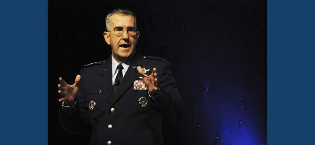 Генерал Хайтен: США не успевают за Россией в модернизации армии