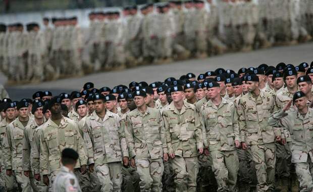 США задумались направить еще 10 тысяч военных для операции в Иране