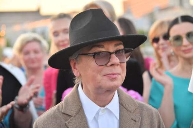 Модельер Юдашкин навестил Пугачеву в Израиле, чтобы отметить 30 лет дружбы