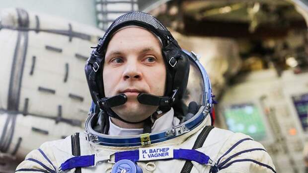 Нашумевшие НЛО, которые снял на видео космонавт МКС Иван Вагнер