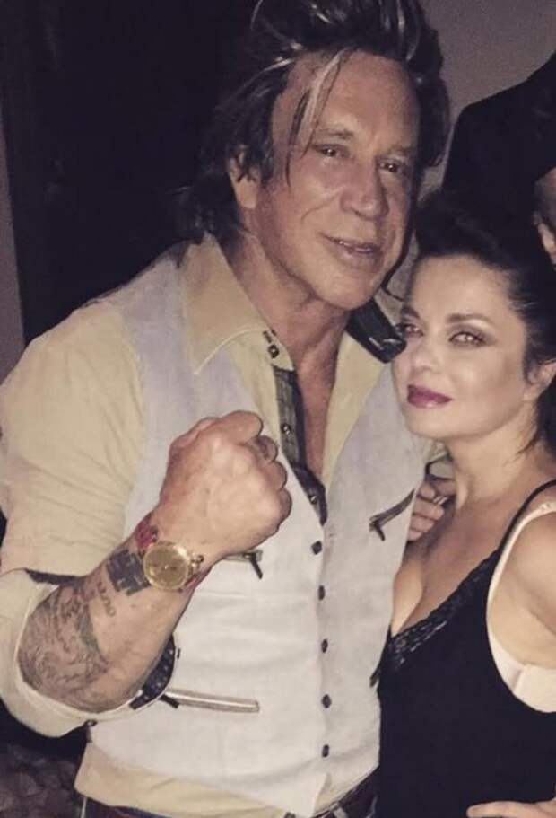 Наташа Королёва показала памятный снимок с Микки Рурком