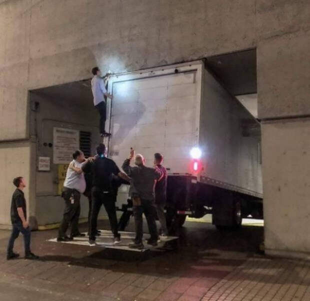 Подборка необычных аварий и ДТП