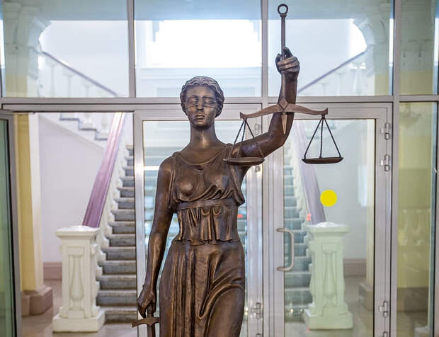 Беременная седьмым ребенком смолянка угнала чужую машину и сдала на металл