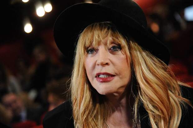 Алла Пугачева традиционно «разрешила» весну