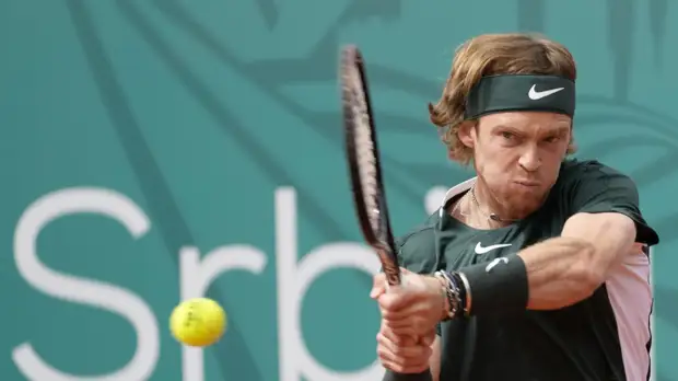 Тарпищев обзъяснил, за счёт чего Рублёв обыграл Джоковича в финале турнира в Белграде