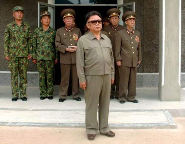 4. Ким Чен Ир - икона стиля абсурд, вождь, кндр, лидер партии, северная корея