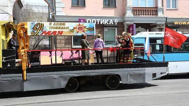 В День Победы по Иркутску проедут «Праздничный трамвай» и «Синий тролейбус»