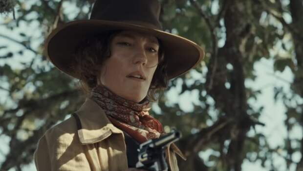 Jennifer Carpenter on Joining 1923 and Becoming a U.S. Marshal in the Wild West