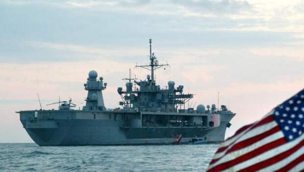 Американский флагман досрочно покинул акваторию Черного Моря