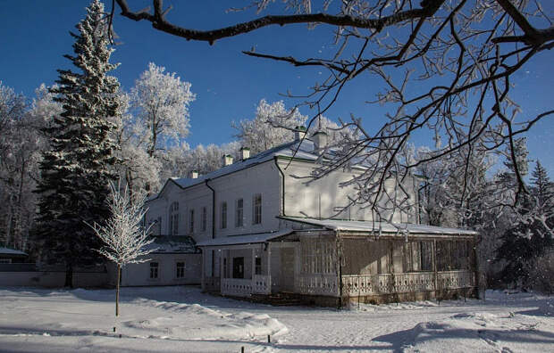 Более 18 тысяч человек посетили музей-усадьбу "Ясная Поляна" в праздники