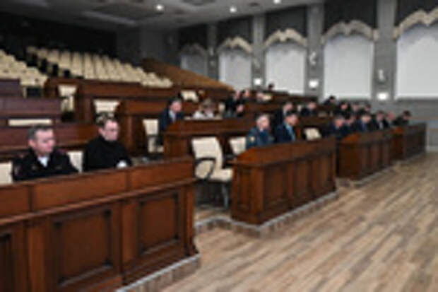 В мэрии Барнаула обсудили меры подготовки к весеннему паводку / Фото: barnaul.org