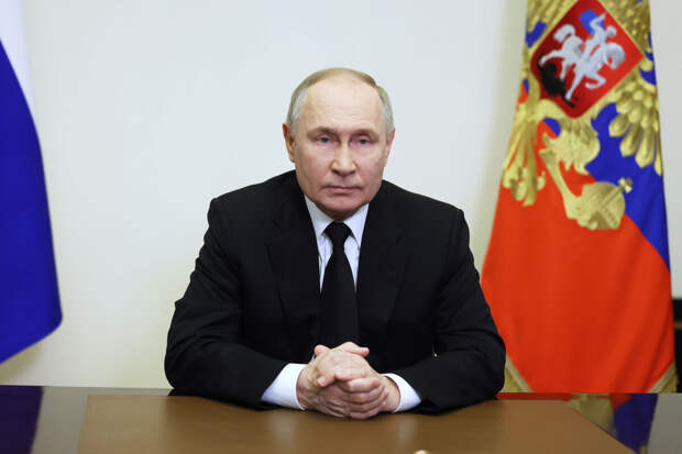 Путин: Россия хочет урегулирования конфликта на Украине мирными средствами