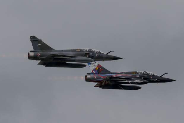 Париж провел имитирующие ядерный удар учения «Покер»