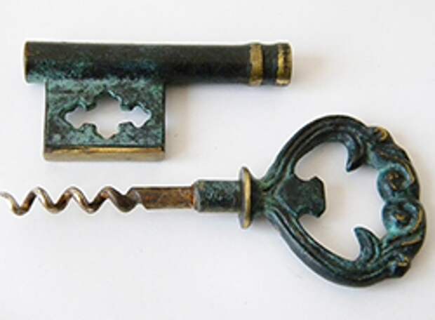 vintage key corkscrew