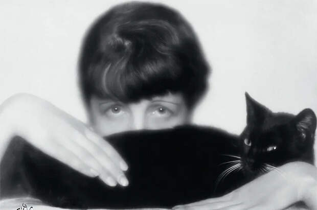 От светских салонов до скотобоен: как невероятная мадам д'Ора стала первой успешной женщиной-фотографом