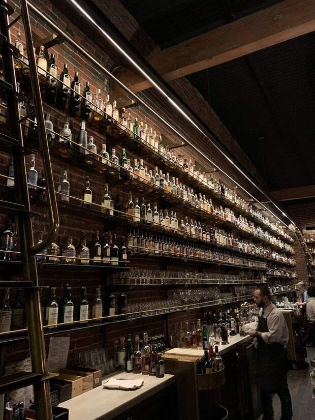 Multnomah Whisk(e)y Library Multnomah Whisk(e)y Library