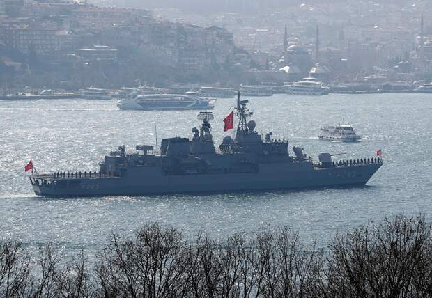 Россия установила контроль над кораблем НАТО в Черном море. Источник изображения: https://vk.com/denis_siniy