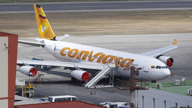 АТОР: рейс из Петербурга на Кубу, где застряли туристы, отложили до 26 января