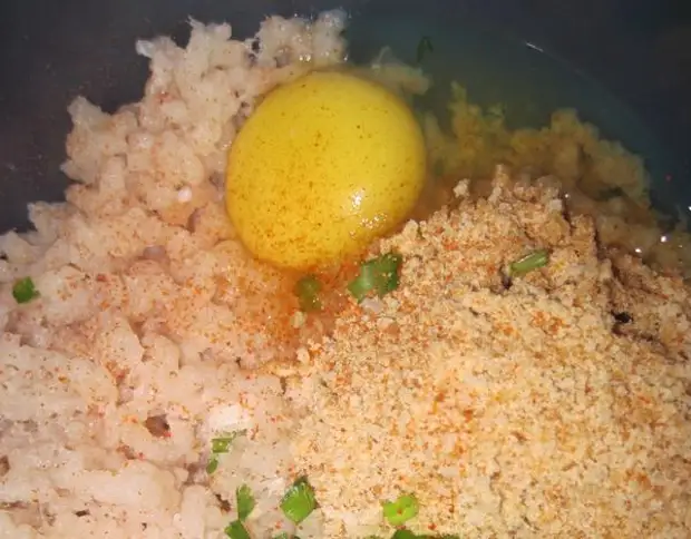 Фарш из щуки для котлет. Фарш из щуки Ингредиенты. Приготовление фарша щуки. Фарш из щуки получился жидким.