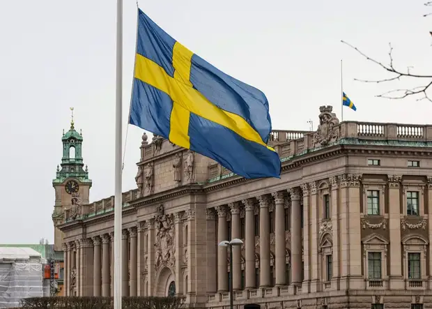 Три дипломата РФ будут высланы из Швеции