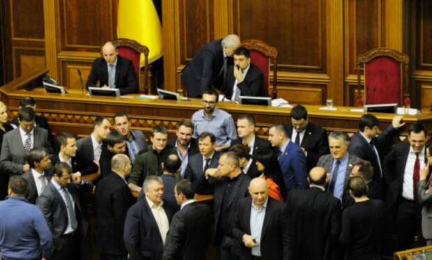 В Верховную раду внесли постановление о выходе Украины из СНГ 