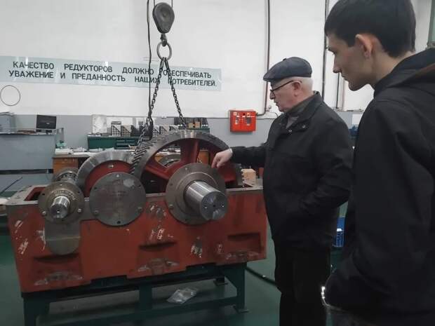 Школьники Шовгеновского района посетили Майкопский редукторный завод
