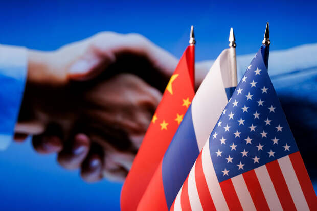 Экс-премьер Украины назвал ответственных за постконфликтное устройство мира