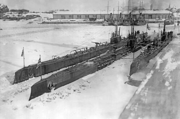 1916. Русские подводные лодки «Барс» и «Волк». интересно, история, фото