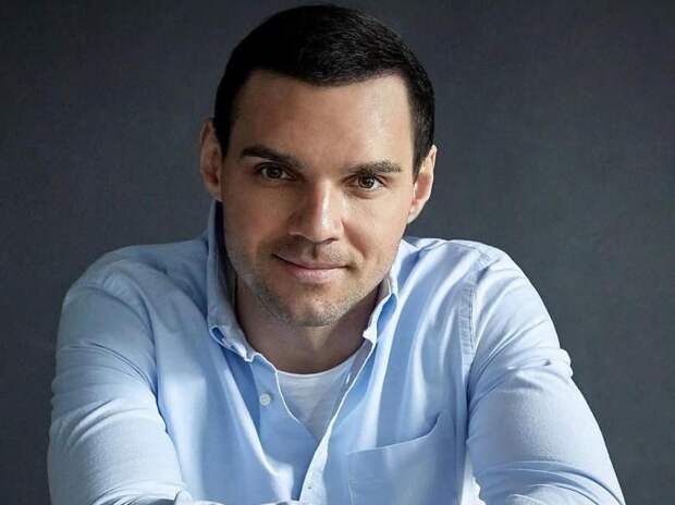 Артем Алексеев попал в серьезное ДТП и спасся благодаря пиявкам