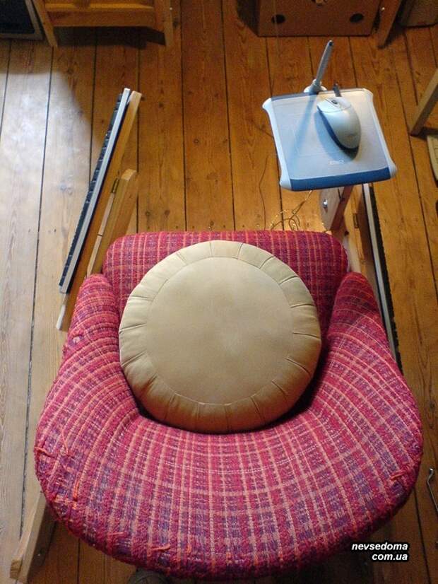Самодельное компьютерное кресло для лентяев (11 фото)