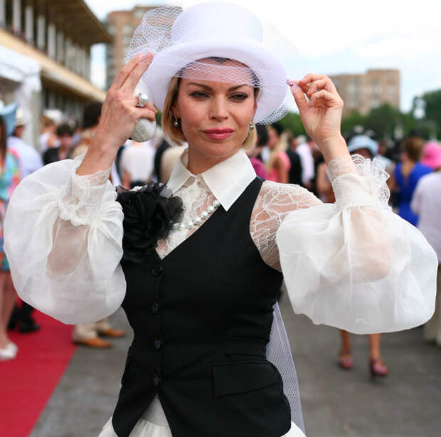 Лада Дэнс мечтает о второй половинке