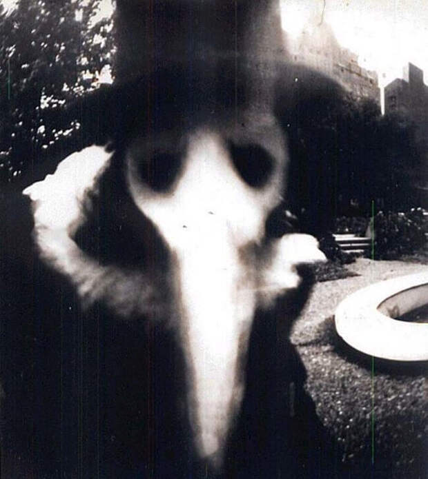 Странная фотография из прошлого
