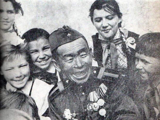 sibirskij-shaman-kak-malogramotnyij-tungus-stal-odnim-iz-luchshix-snajperov-vremen-velikoj-otechestvennoj-vojnyi-08