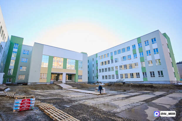 В Тюмени в микрорайоне Ямальский-1 на 80 процентов готова новая школа