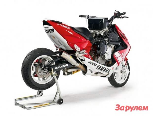 005_moto_0911_074