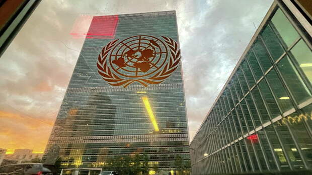 Здание штаб-квартиры Организации Объединенных Наций в Нью-Йорке - РИА Новости, 1920, 19.10.2021