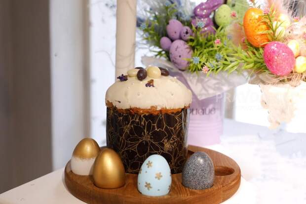 Эксперт по домоводству Рубенкова раскрыла рецепт идеальной глазури для кулича