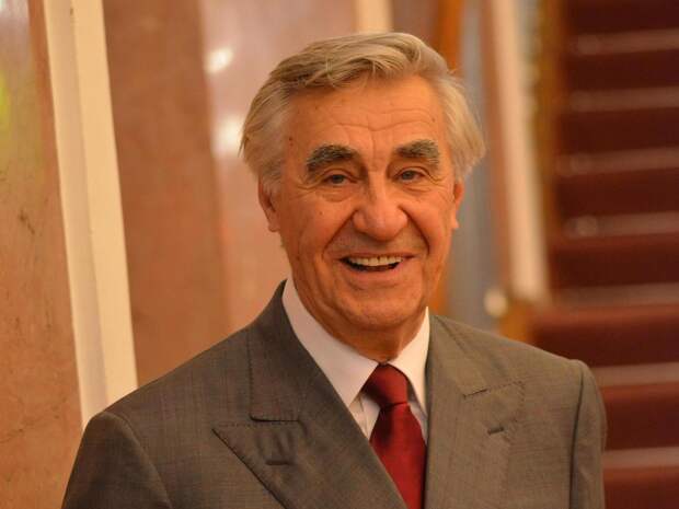 Актер из «Сватов» Анатолий Васильев вычеркнул из жизни сына и внуков