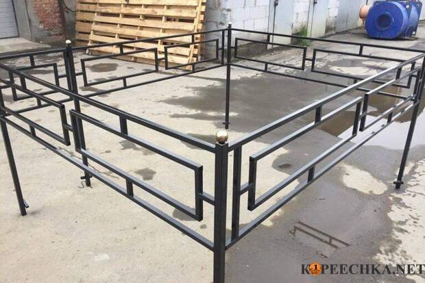 Изготовление оградок на кладбище в Макеевке - Договорная