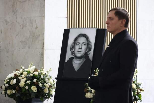 Тишина после взрыва: внезапная смерть звезды ТВ