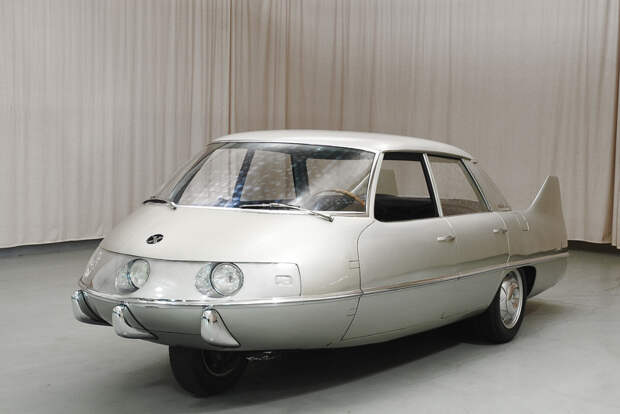 Pininfarina X Sedan, созданный в 1960 году изобретения, транспорт